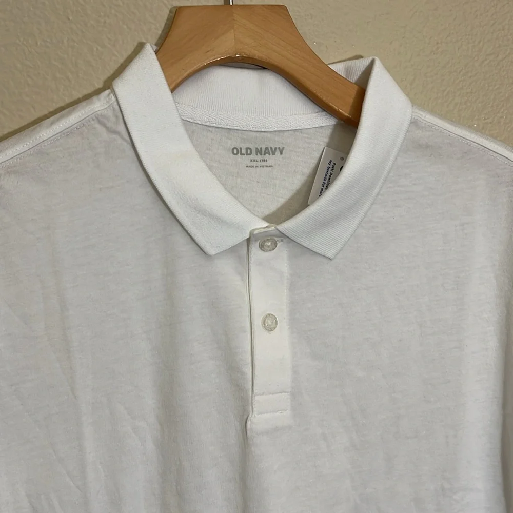 NWT Bundle of Three Old Navy White School Uniform Boys Polo Shirts